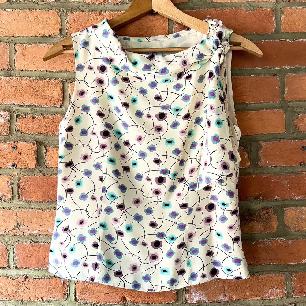 LOFT silk daisy print tie-neck sleeveless blouse, size 4 petite